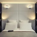 ホテル Grand Chicago 4*