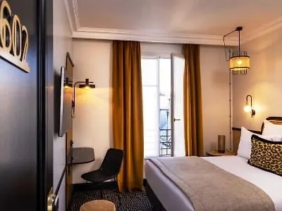 호텔 Grand Chicago 4*