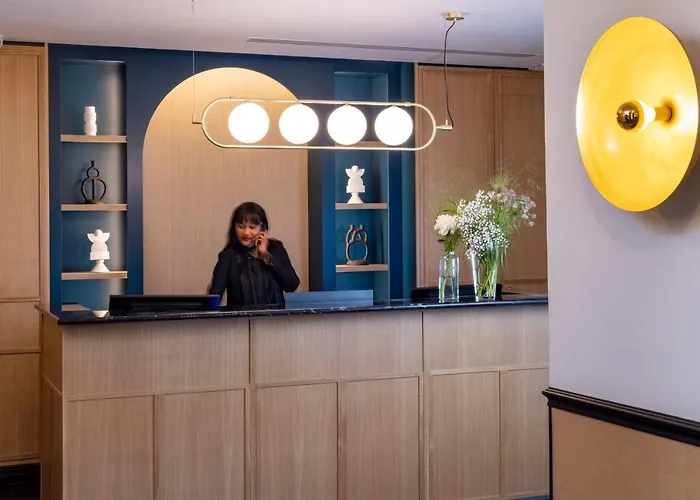 Grand Chicago Hotell