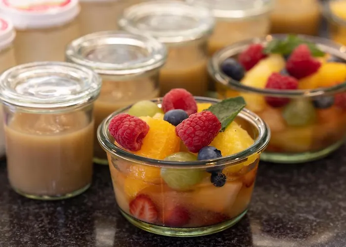 Hotell Grand Chicago 4*