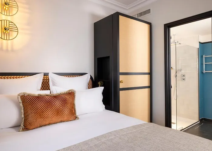 Hotell Grand Chicago 4*