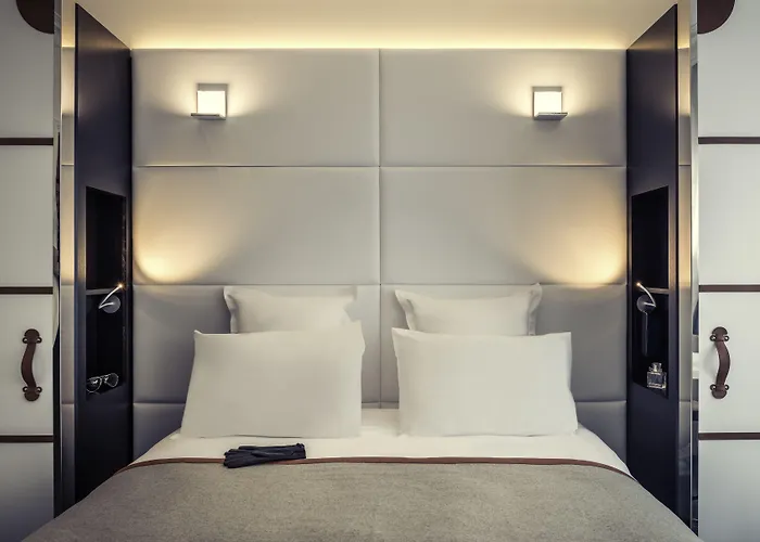 Hotell Grand Chicago 4*