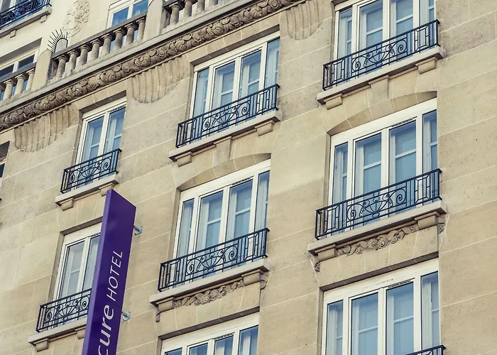 Grand Chicago Hotell