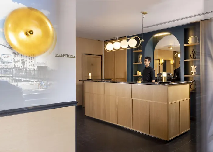 Hotell Grand Chicago