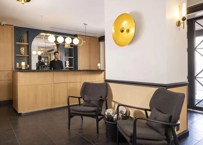 Grand Chicago Hotell 4*