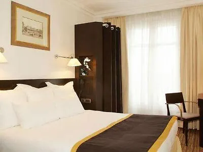 Hotell Grand Chicago Paris
