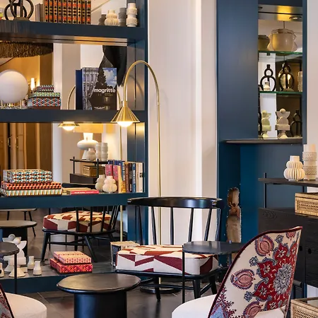 Grand Chicago Hotel 4*